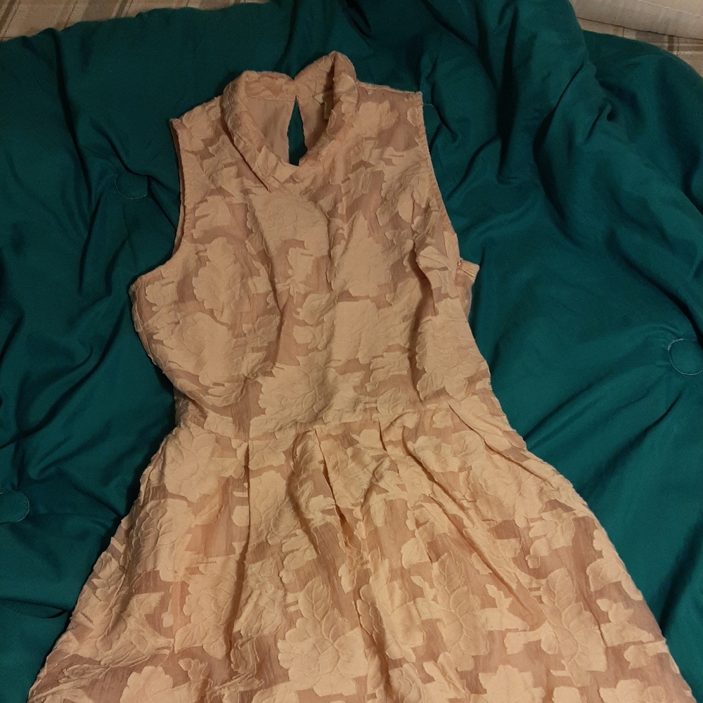Halter neck dress